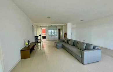 Imagem: O apartamento possui 3 Dormitórios, 4 Banheiros, 2 Vagas na