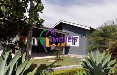 Imagem: A casa em condomínio possui 3 Dormitórios, 3 Banheiros, 2