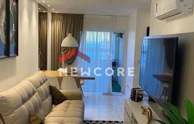 Imagem: O apartamento possui 2 Dormitórios, 2 Banheiros, 2 Vagas na