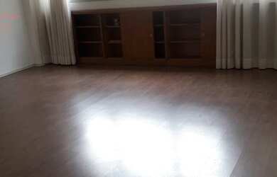 Imagem: O depósito possui 1 Vaga na garagem, 43m² de Área e está