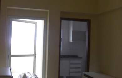 Imagem: O apartamento possui 1 Dormitório, 1 Banheiro, 45m² de Área