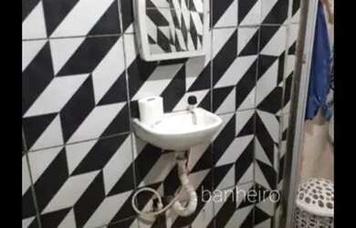 Imagem: A casa possui 2 Dormitórios, 1 Banheiro, 16m² de Área e