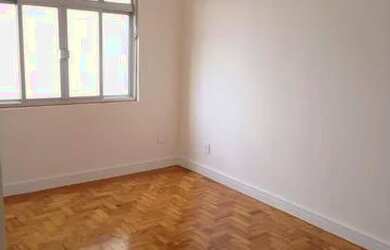 Imagem: O apartamento possui 1 Dormitório, 1 Banheiro, 43m² de Área