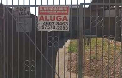 Imagem: A casa possui 1 Dormitório, 1 Banheiro, 40m² de Área e está