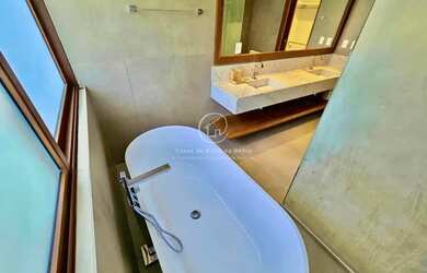 Imagem 15: Mansão 5 Suítes em Praia do Forte Condomínio Frente MAR Pé na Areia...