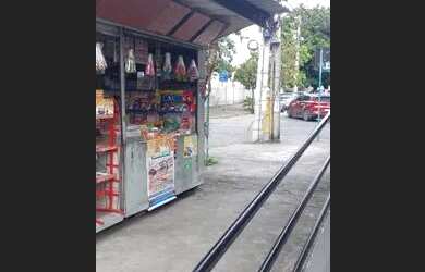Imagem: O depósito está localizado em Taquara, Rio de Janeiro à venda