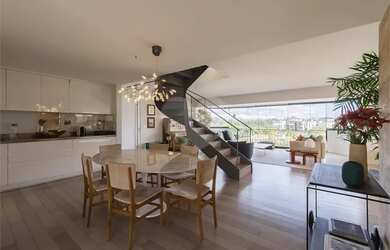 Imagem 8: Vista deslumbrante. 276m² de Área, 4 Vagas na garageme3 Dormitórios