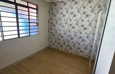 Imagem: A casa em condomínio possui 4 Dormitórios, 4 Banheiros, 5