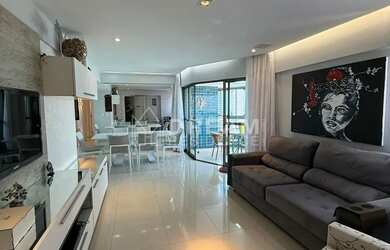 Imagem: O apartamento possui 3 Dormitórios, 5 Banheiros, 2 Vagas na