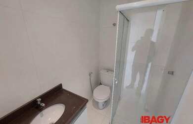 Imagem 4: Excelente Apartamento 1 dormitório s em Capoeiras - Florianópolis