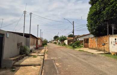 Imagem: O terreno possui 250m² de Área e está localizado em Guará