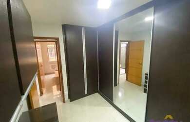 Imagem 14: Venda de apartamento de 3 quartos na Colina. Com armários e amplamente reformado