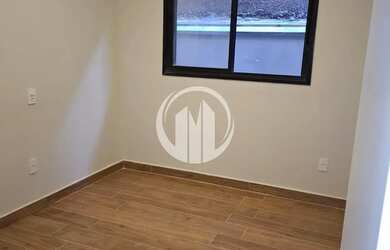 Imagem 11: Casa à venda com 4 dormitórios sendo 2 suítes-Condomínio Residencial...