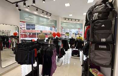 Imagem 10: Ponto Comercial a Venda na Meia Praia, 96m2