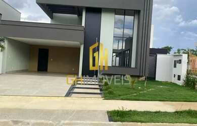 Imagem: A casa possui 3 Dormitórios, 4 Banheiros, 2 Vagas na garagem