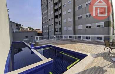 Imagem: O apartamento possui 3 Dormitórios, 1 Banheiro, 2 Vagas na