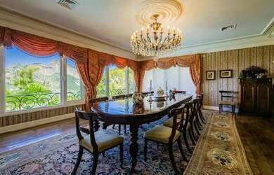 Imagem 15: Mansão Luxuosa com Vista Deslumbrante para o Mar em Condomínio Exclusivo