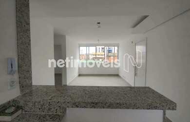 Imagem: O apartamento possui 2 Dormitórios, 2 Banheiros, 2 Vagas na