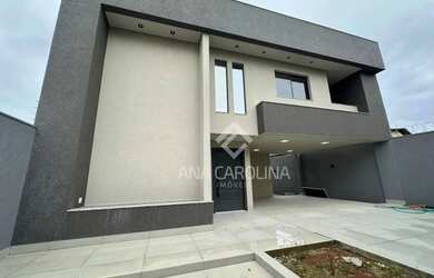 Imagem: A casa à venda possui 3 Dormitórios, 1 Banheiro, 2 Vagas na