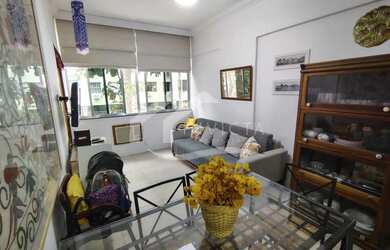 Imagem: Maravilhoso quarto e sala em excelente localização!!