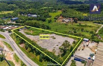 Imagem: O terreno possui 20000m² de Área e está localizado em Leitao