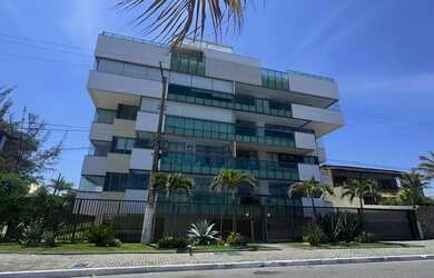 Imagem: O apartamento possui 3 Dormitórios, 3 Banheiros, 2 Vagas na