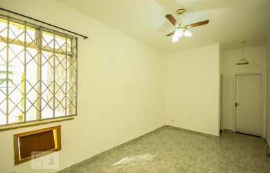 Imagem 1: Apartamento para Aluguel - Copacabana, 2 Quartos, 75 m2