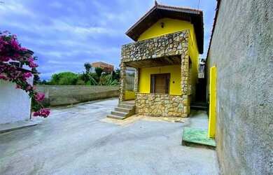 Imagem: A casa possui 3 Dormitórios, 3 Banheiros e 89m² de Área e