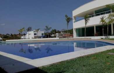 Imagem: O terreno possui 220m² de Área e está localizado em Jóquei