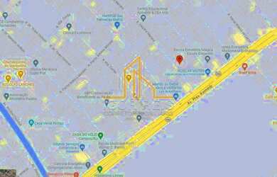 Imagem: A casa possui 3 Dormitórios, 2 Banheiros, 5 Vagas na garagem