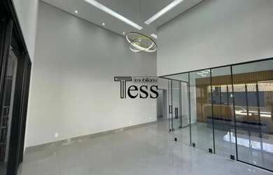 Imagem: A casa em condomínio possui 4 Dormitórios, 5 Banheiros, 4