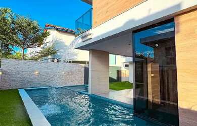 Imagem 4: Alto Padrão no Alphaville Fortaleza 475m², Piscina e Acabamento Premium