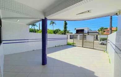 Imagem 3: Triplex com 4 Quartos, Uma Quadra do Mar na Prainha lado de Caiobá -...