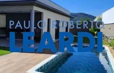 Imagem: A casa em condomínio possui 3 Dormitórios, 5 Banheiros, 4