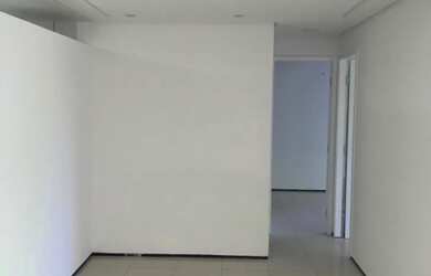 Imagem: O apartamento possui 2 Dormitórios, 2 Banheiros, 2 Vagas na