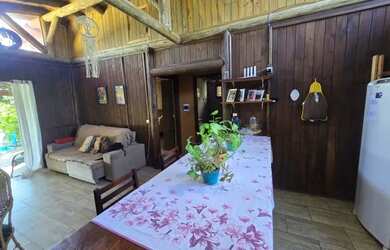 Imagem 5: Casa na Ibiraquera - Perto da Lagoa, com Piscina e Terreno Amplo