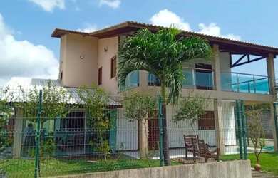 Imagem: A casa em condomínio possui 3 Dormitórios, 3 Banheiros, 2