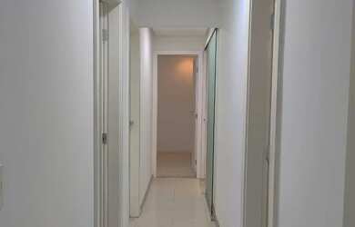 Imagem 6: Lindo Imóvel para venda possui 200 metros quadrados com 4 quartos sendo...