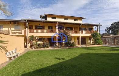 Imagem: O depósito possui 5 Vagas na garagem, 540m² de Área e está