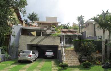 Imagem: A casa em condomínio possui 3 Dormitórios, 3 Banheiros, 2