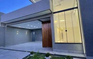 Imagem: A casa possui 3 Dormitórios, 4 Banheiros, 2 Vagas na garagem