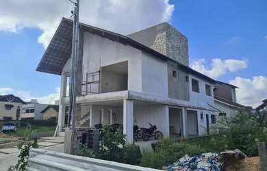 Imagem 4: Casa Águas da Serra. 280m² de Área, 2 Vagas na garageme5 Dormitórios