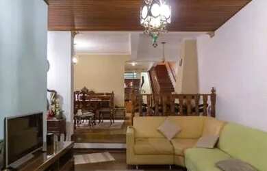 Imagem 1: SOBRADO VILA CAMPESINA. Churrasqueira, Varanda, Área de serviçoeLareira