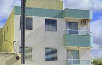 Imagem: O apartamento possui 3 Dormitórios, 1 Banheiro, 1 Vaga na garagem