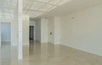 Imagem 8: Lindo Apartamento Frente Avenida Nereu Ramos 2ª Quadra do MAR Novo Meia...