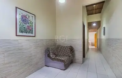Imagem: A casa possui 3 Dormitórios, 3 Banheiros e 89m² de Área e