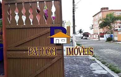 Imagem 3: CASA PRÓXIMA AO MAR. Churrasqueira, Varanda, 80m² de Áreae4 Vagas na...