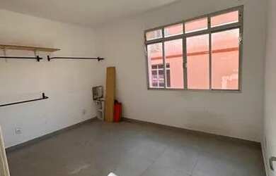 Imagem 3: Apartamento para venda com 74 metros quadrados com 3 quartos em Centro...