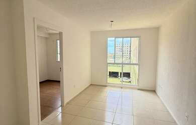 Imagem: O apartamento possui 1 Dormitório, 1 Banheiro, 1 Vaga na garagem