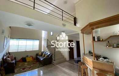 Imagem 15: Casa estilo sobrado de esquina com 3 suítes à venda, 290m² por R$ 1.700.000...